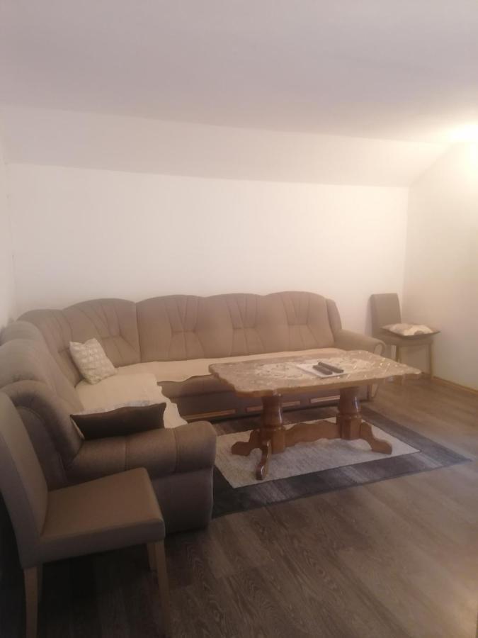 Apartment Jopa Korenica Luaran gambar