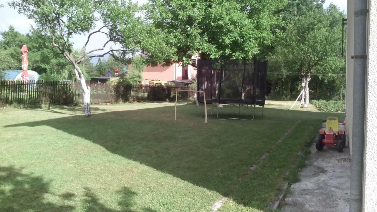 Apartment Jopa Korenica Luaran gambar