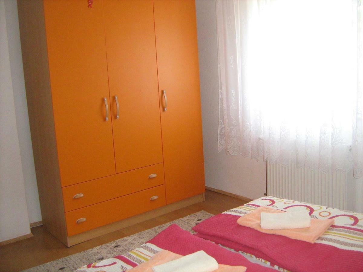 Apartment Jopa Korenica Luaran gambar