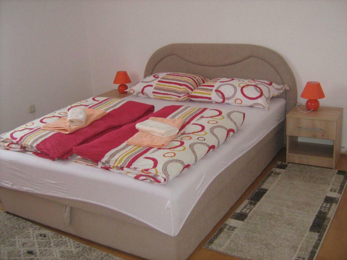 Apartment Jopa Korenica Luaran gambar
