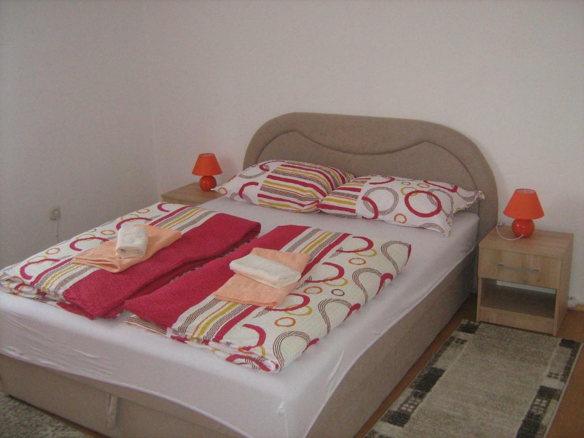Apartment Jopa Korenica Luaran gambar